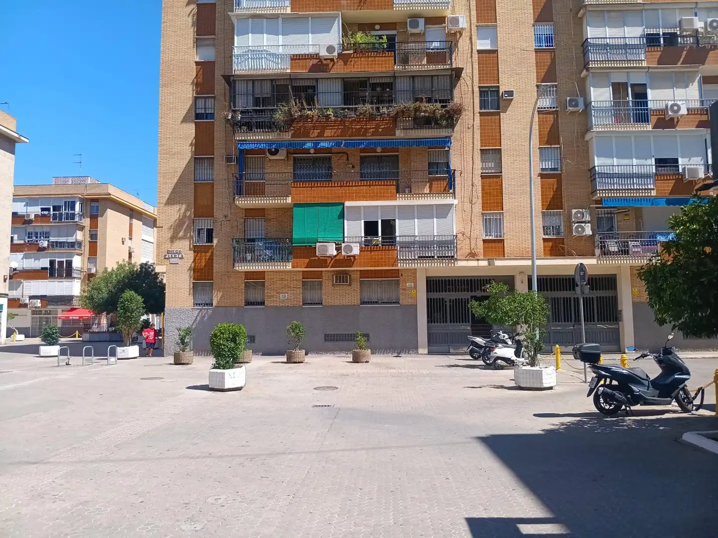 Vista exterior de Pis en venda en Sevilla