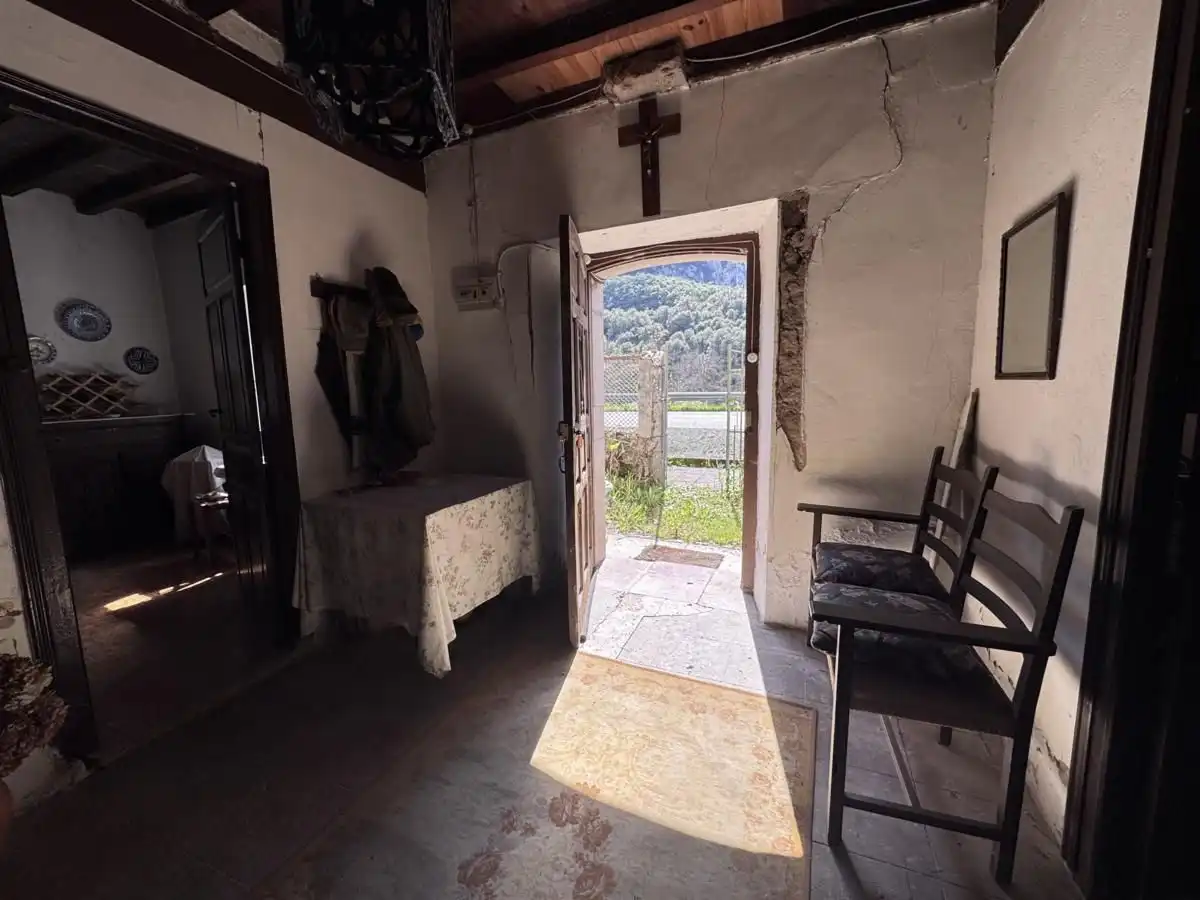 Country homes for sale in Peñamellera Alta  with Private garden