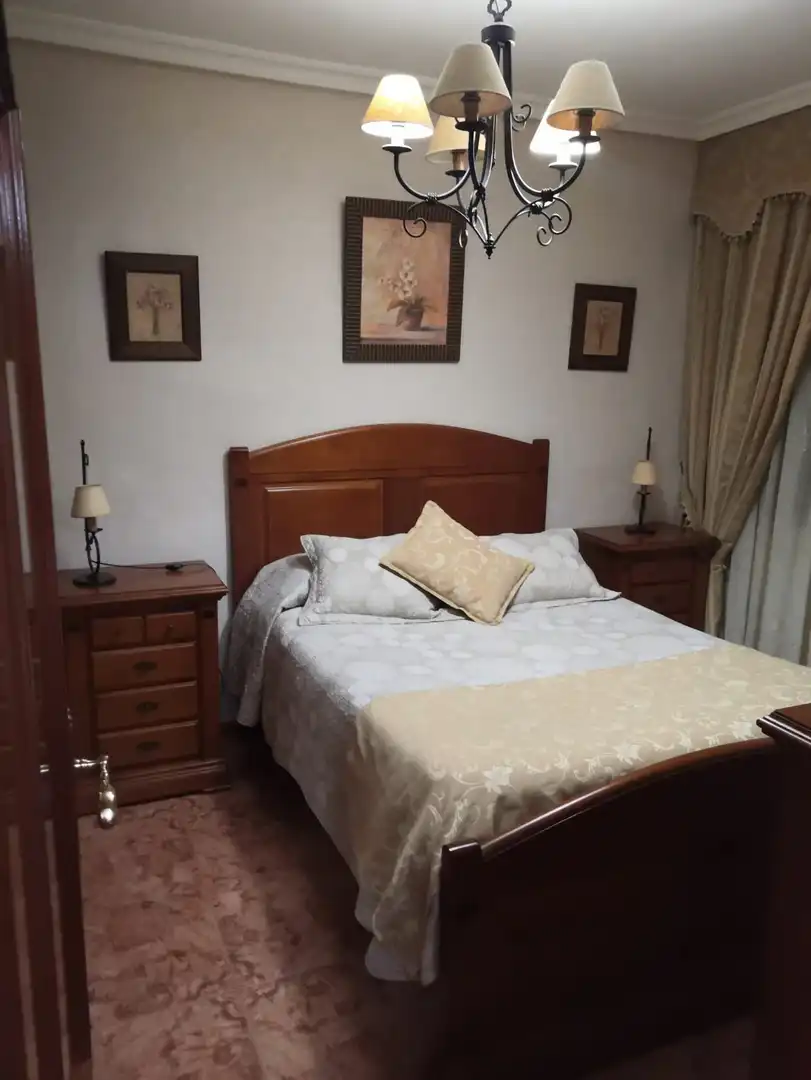 Habitación de Piso en venta en Martos con Amueblado y Balcón