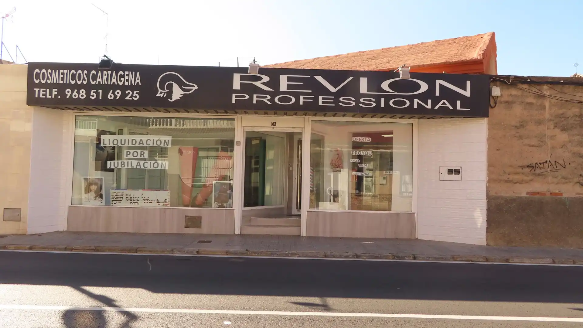 Commercial properties for rent in Cartagena  with Air Conditioner and Heating