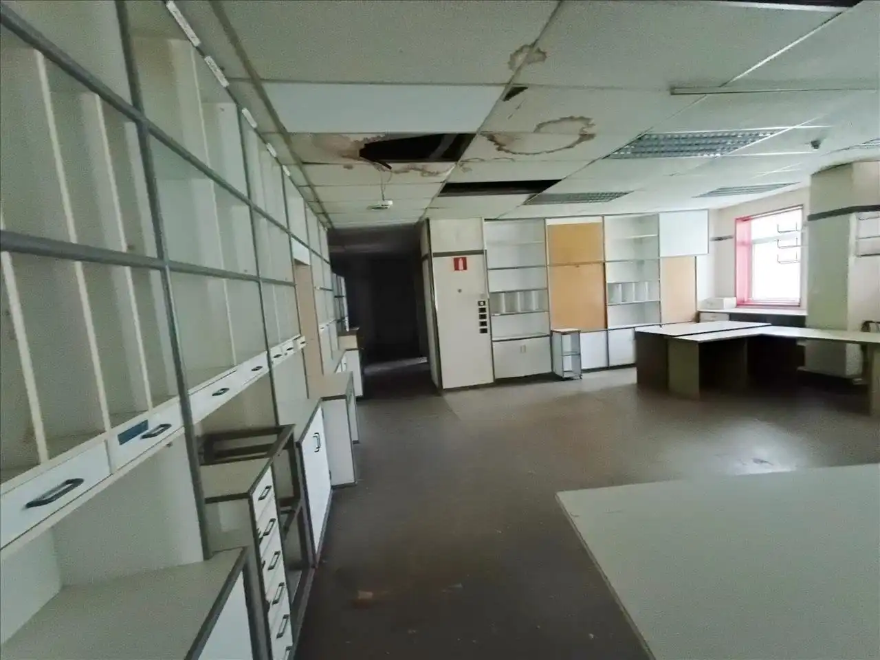 Oficina amb ascensor en venda a Praza de Luís Seoane, imagen 9