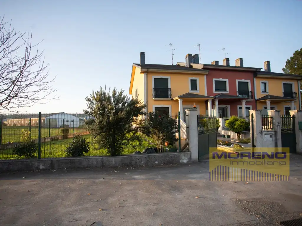Vista exterior de Casa o xalet en venda en Sarria