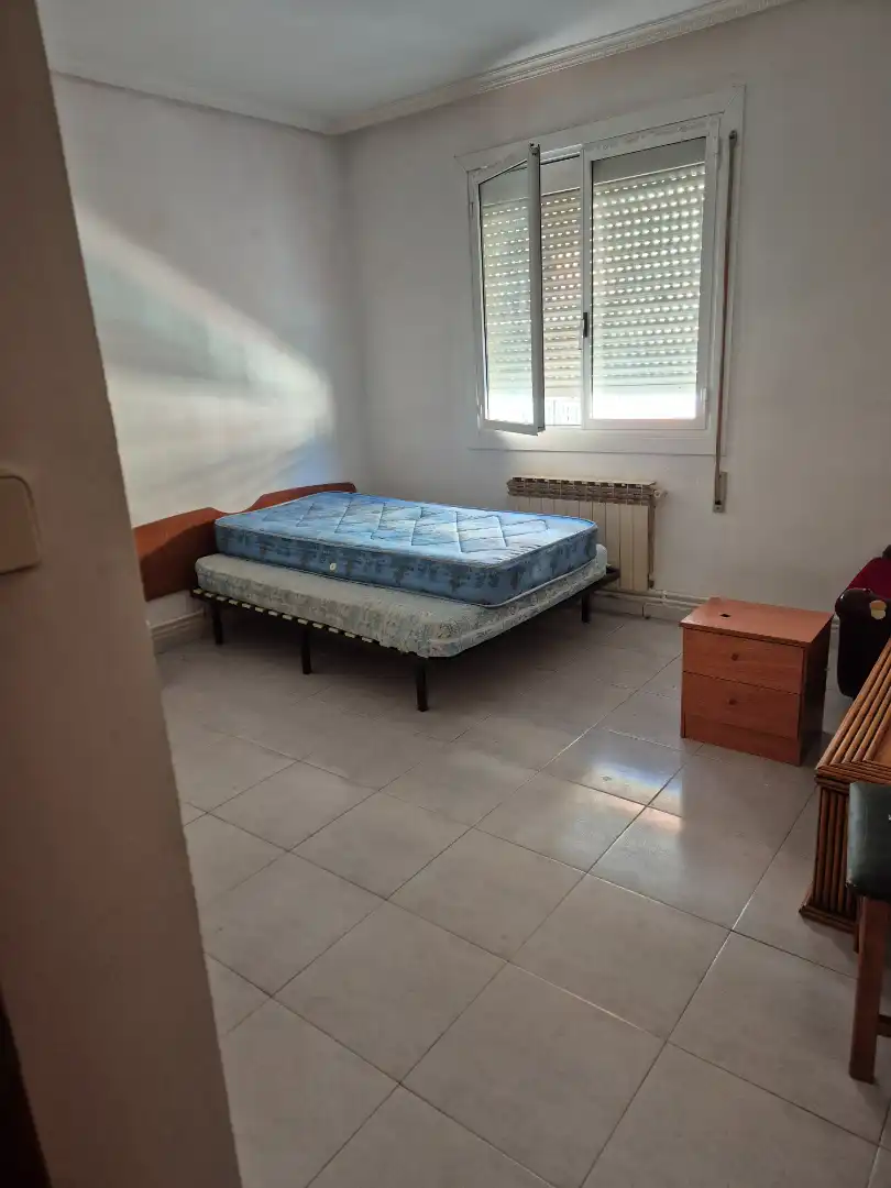 Habitación de Piso en venta en San Millán - Ayuntamiento