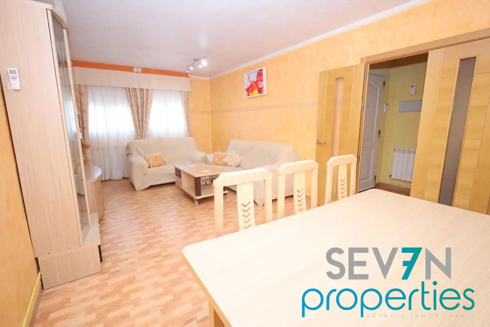 Casa adosada en venta en Constitucion, Escalona