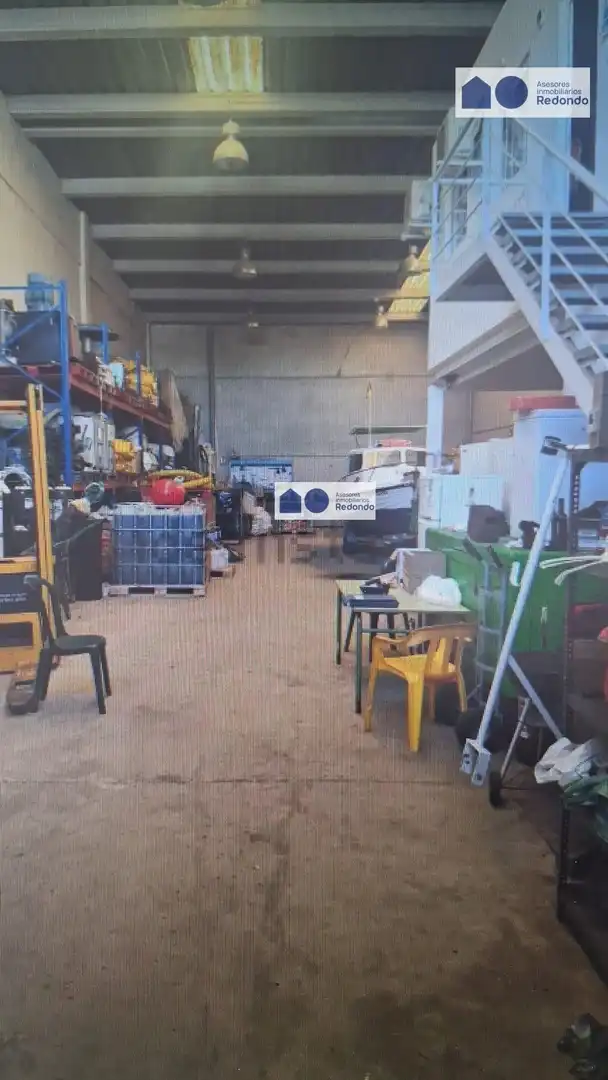Nave industrial en venta en Mazagón