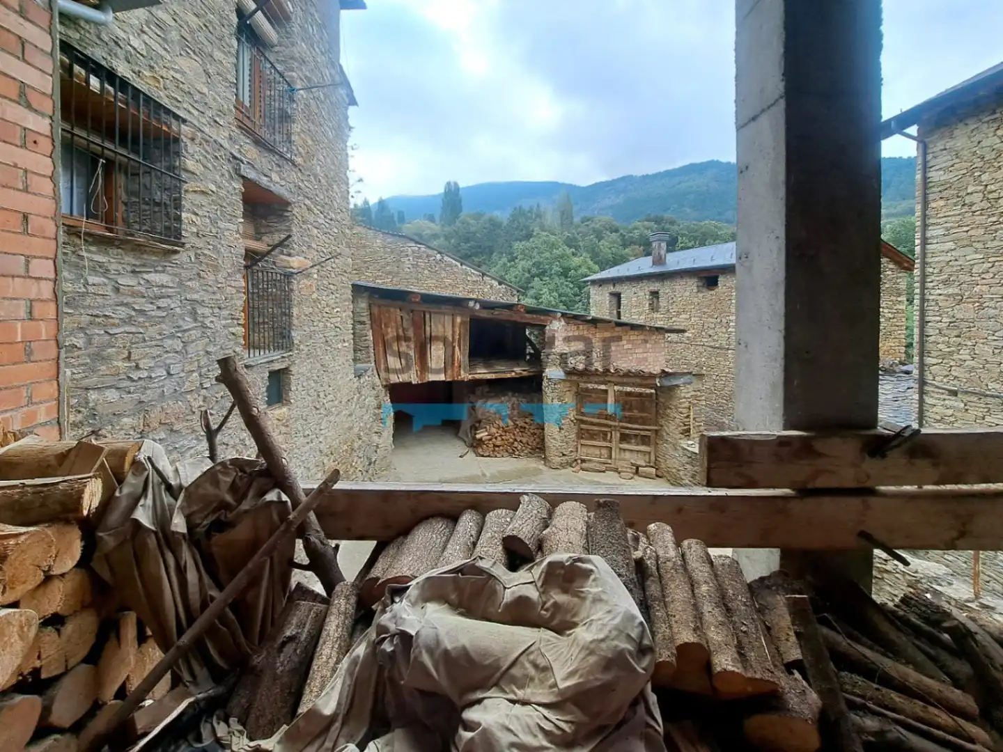 Vista exterior de Casa o chalet en venta en La Torre de Cabdella