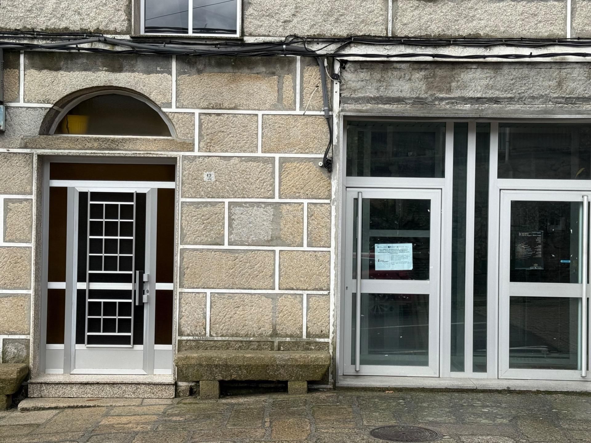 Exterior view of House or chalet for sale in Xunqueira de Ambía