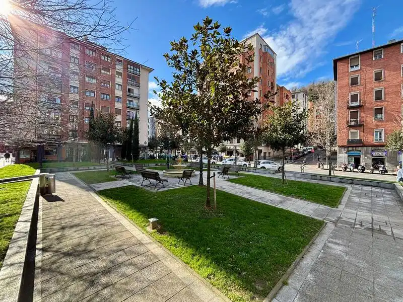 Piso en venta en Gordóniz Kalea, Rekalde Centro