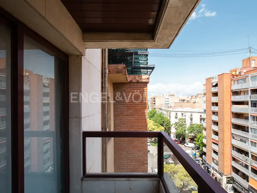 Exterior view of Flat for sale in Valencia  with Air Conditioner, Heating and Balcony