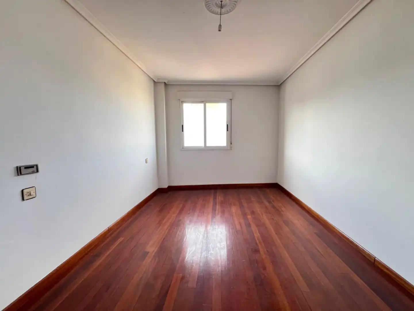 Habitación de Piso en venta en Verín con Calefacción, Jardín privado y Terraza
