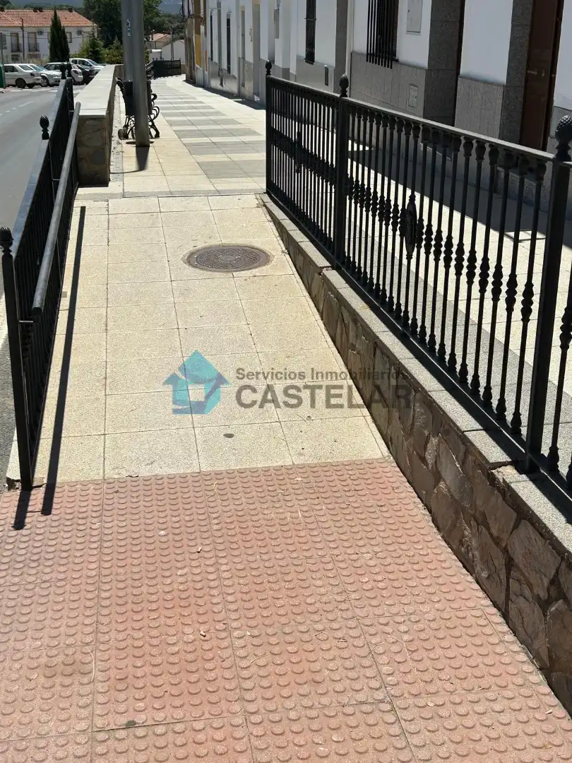 Vista exterior de Casa adosada en venta en Barcarrota con Amueblado