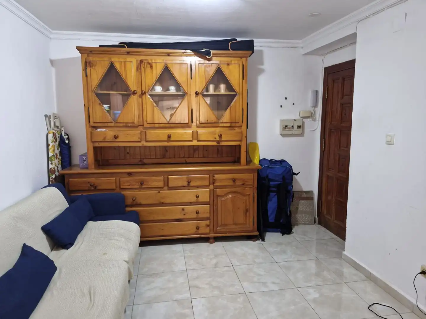 Living room of Flat for rent in La Línea de la Concepción  with Furnished