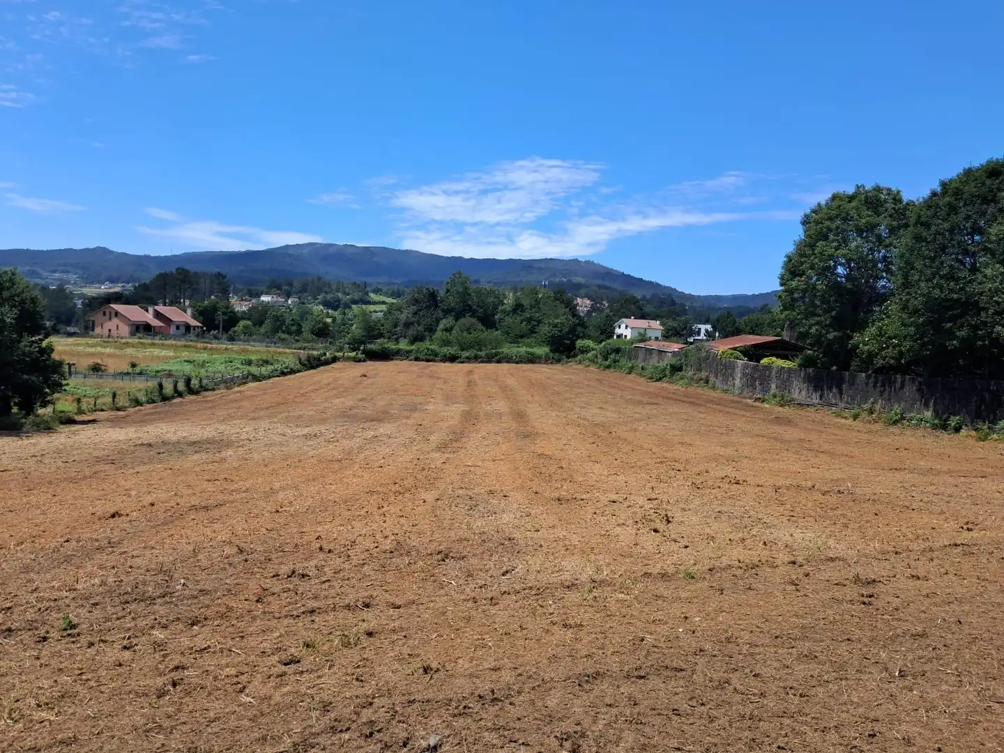 Terreni e lotti in vendita a Lugar ADOUFE
