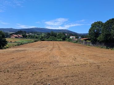 Terreny residencial en venda a Lugar ADOUFE