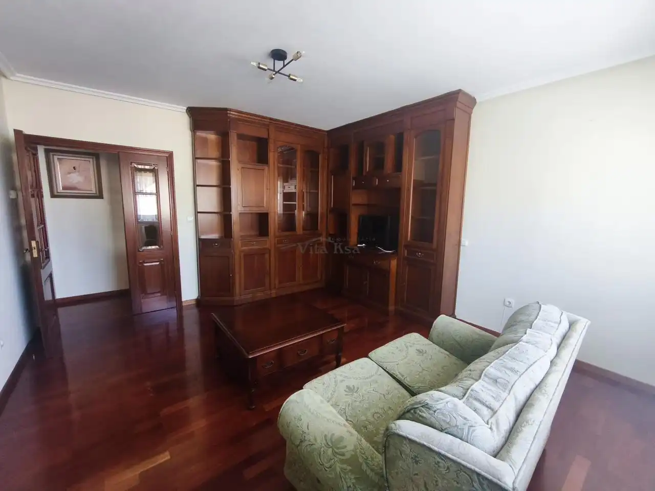 Wohnzimmer von Wohnung zur Miete in Ourense Capital  mit Heizung, Parkett und Möbliert