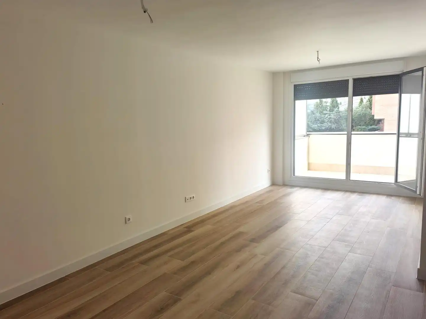 Living room of Flat for rent in Valdemoro  with Heating, Terrace and Storage room