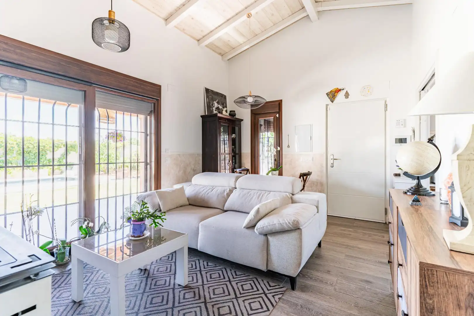 Wohnzimmer von Haus oder Chalet zum Verkauf in Yuncos mit Klimaanlage, Heizung und Privatgarten