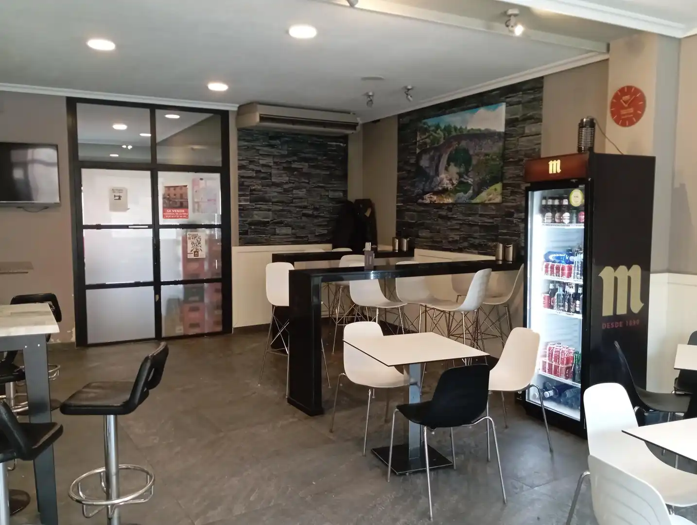 Commercial properties for sale in Madrigal de la Vera