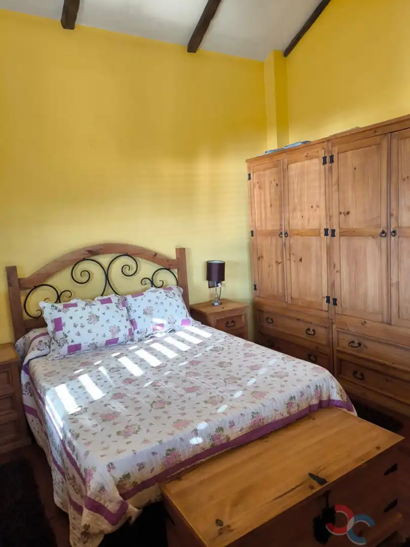 Dormitori de Casa o xalet en venda en Redondela amb Piscina