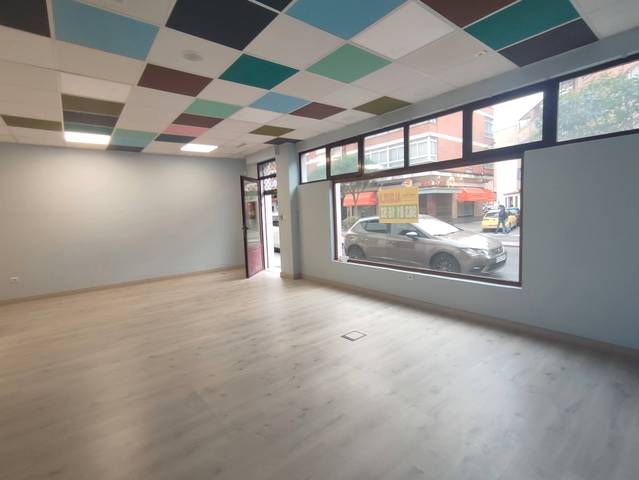 Local comercial en Alquiler en Avenida de Lope de Vega, 31 en Medina del Campo