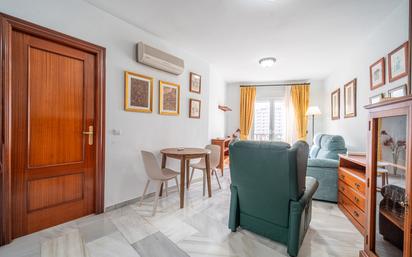 Living room of Flat for sale in Fuengirola  with Air Conditioner, Heating and Terrace