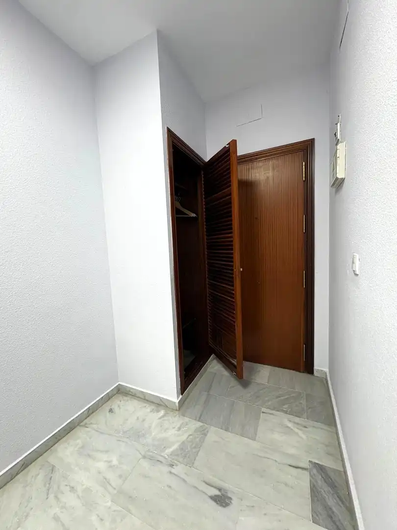 Appartamento con terrazza in affitto a Avenida Avenida Ciencias, imagen 17