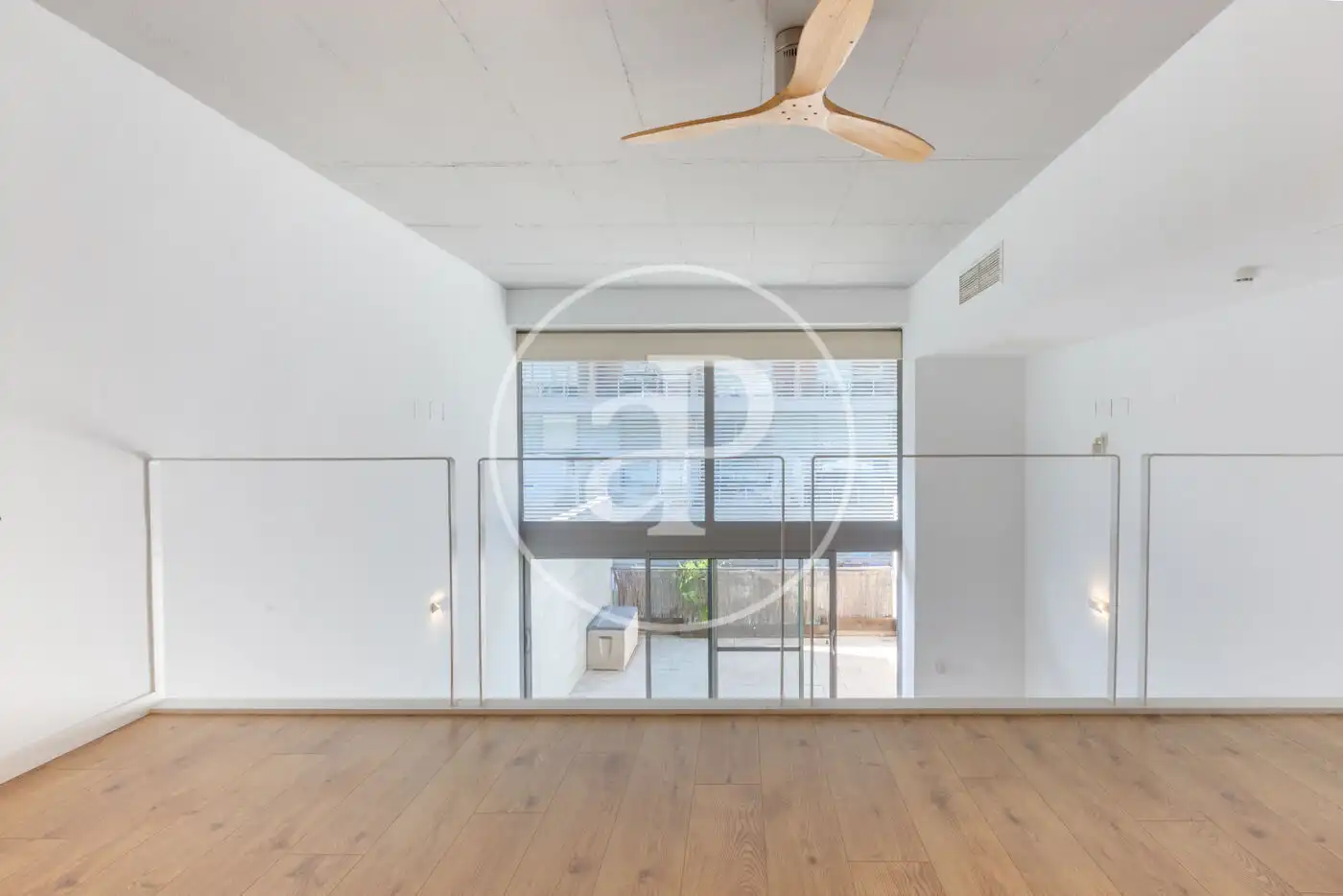 Living room of Flat for sale in Valencia  with Air Conditioner, Heating and Terrace