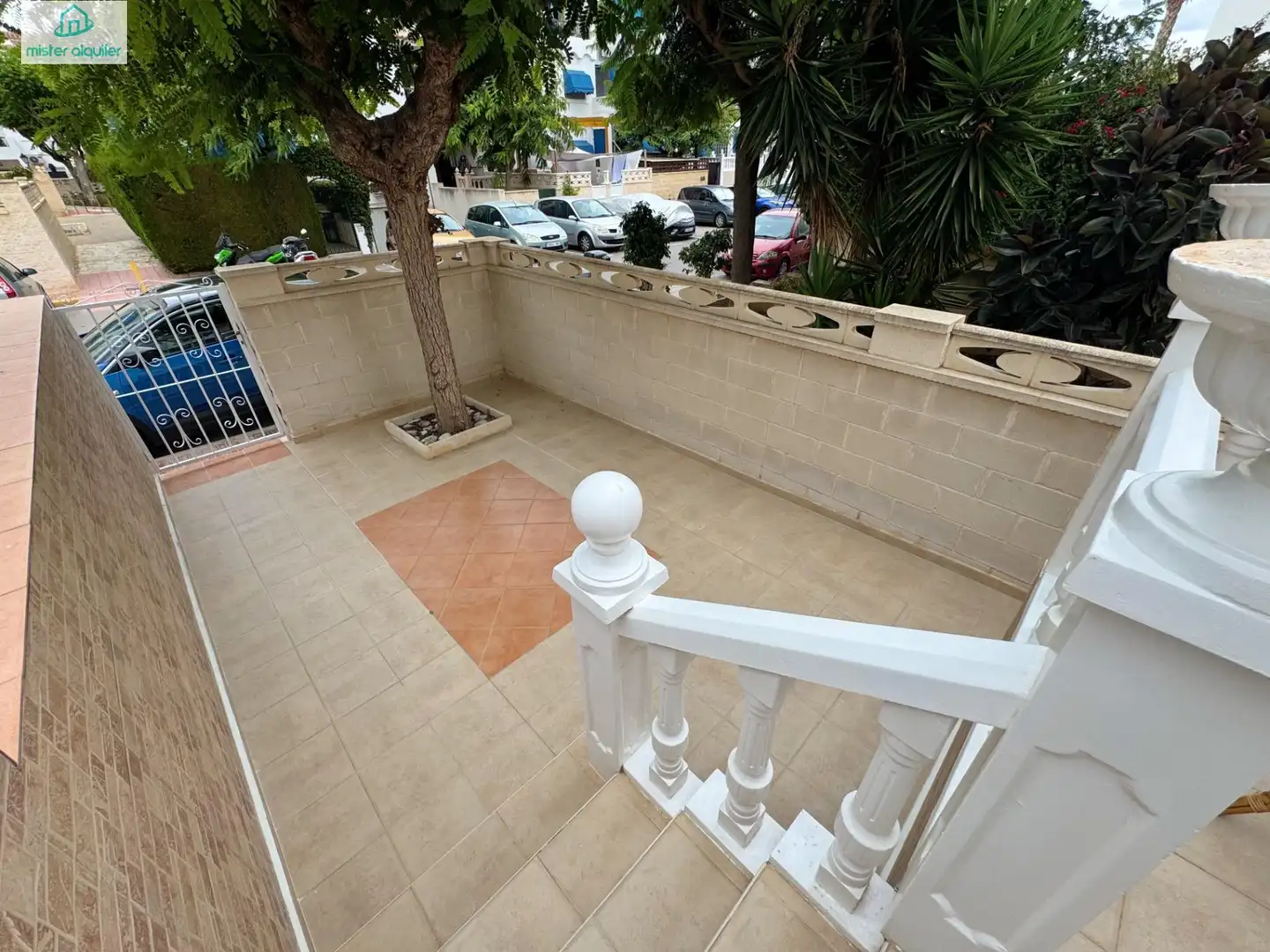Bungalow con terrazza in affitto a Calle ALBAYNA 3, imagen 60