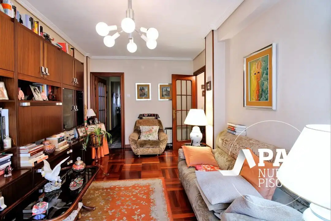 Sala de estar de Piso en venta en Santander con Balcón