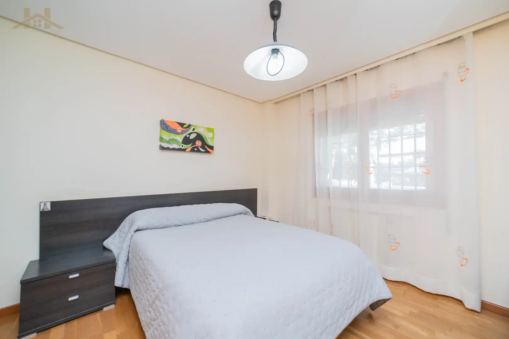 Habitación de Casa o chalet en venta en Villaviciosa de Odón con Aire acondicionado, Calefacción y Jardín privado