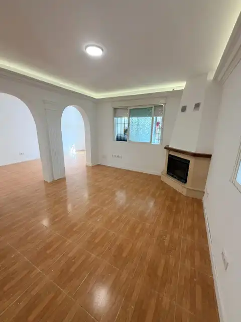 Sala de estar de Casa o chalet en venta en Las Ventas de Retamosa con Aire acondicionado, Calefacción y Jardín privado