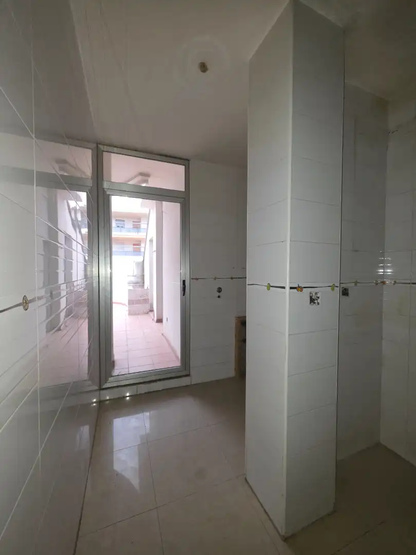 Pis en venda en Parla amb Terrassa, Traster i Piscina comunitària
