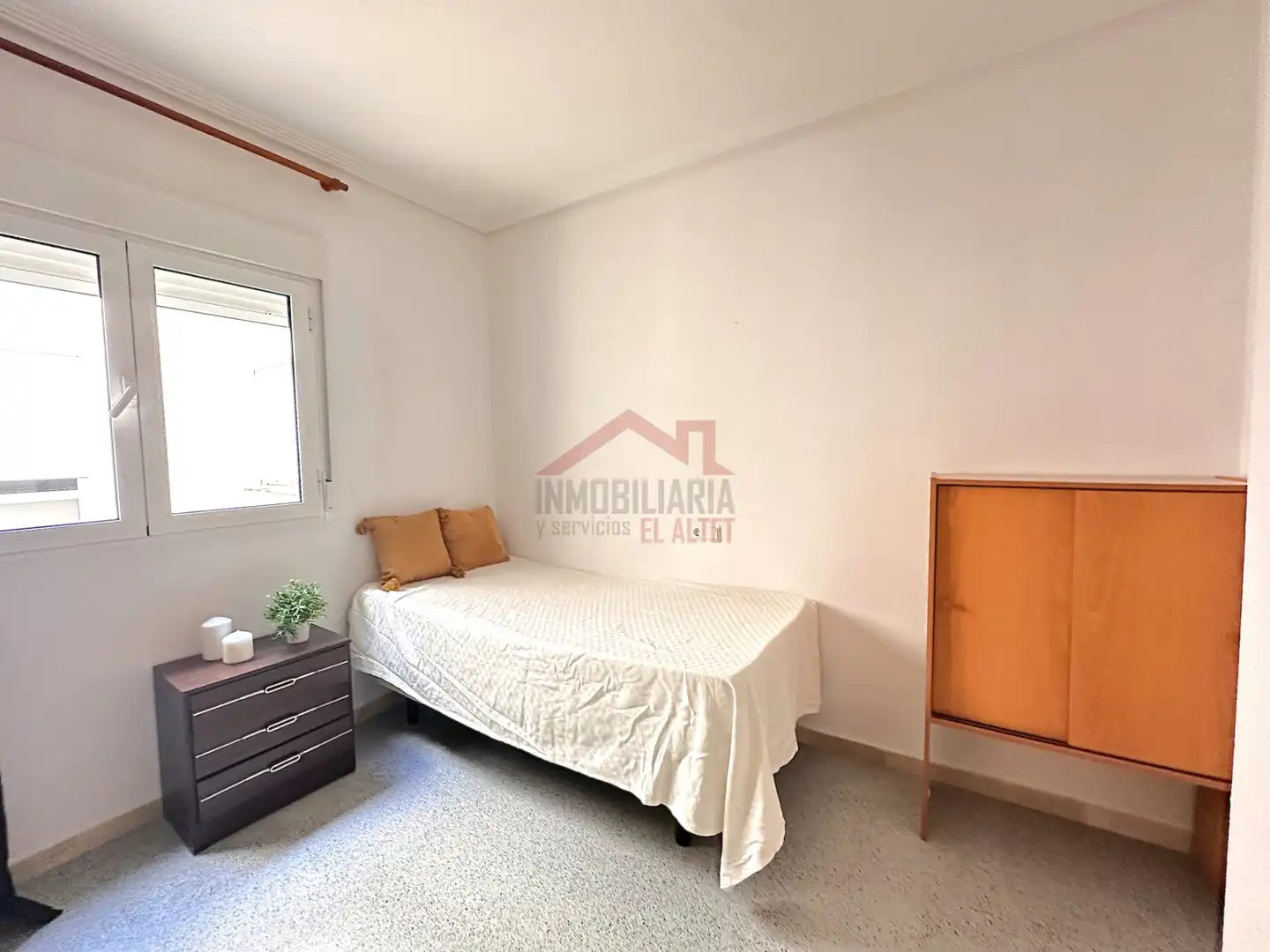 Habitación de Piso en venta en Elche / Elx con Trastero, Amueblado y Horno
