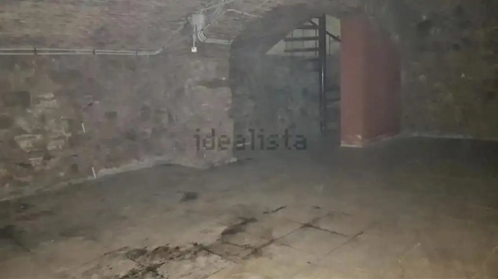 Business premises for sale in De Les Cabres, imagen 2