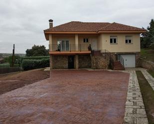 Casa o xalet de lloguer a Pino Alto - Navarredonda