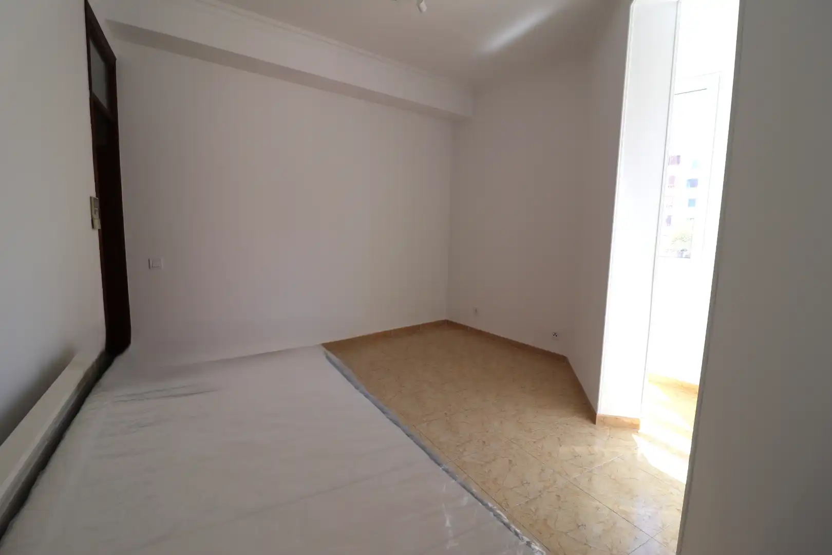Schlafzimmer von Dachboden zum Verkauf in  Palma de Mallorca mit Klimaanlage, Terrasse und Ofen