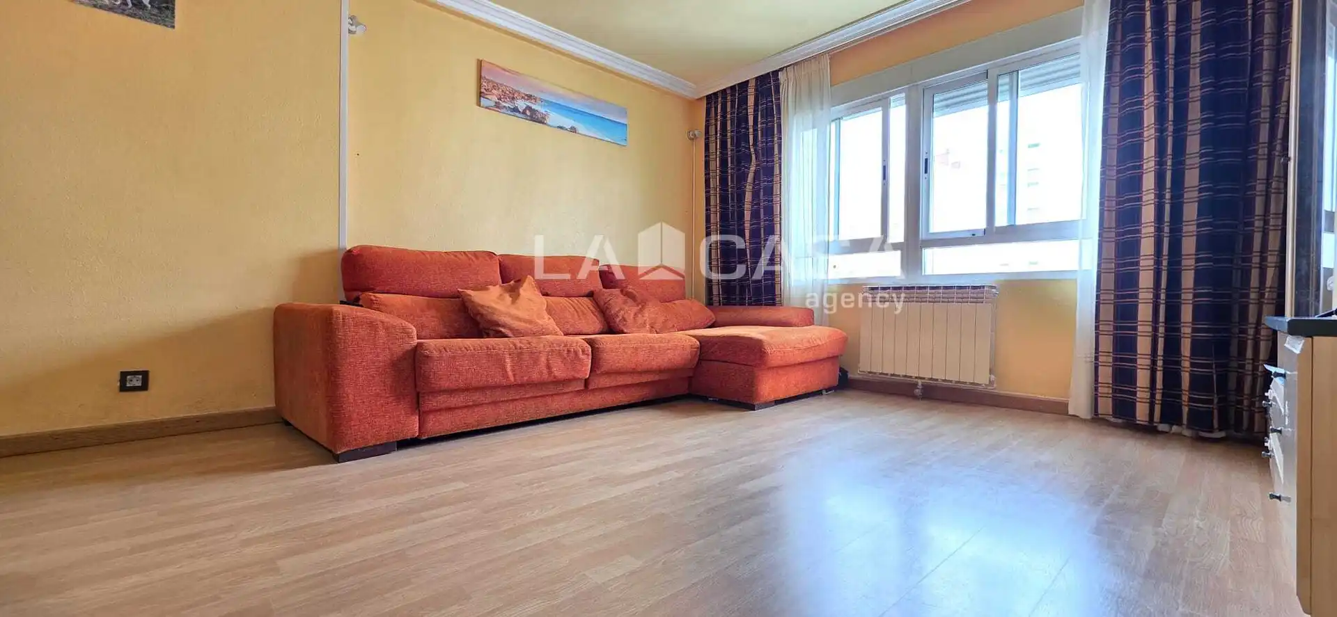 Sala de estar de Piso en venta en Laguna de Duero con Calefacción y Trastero