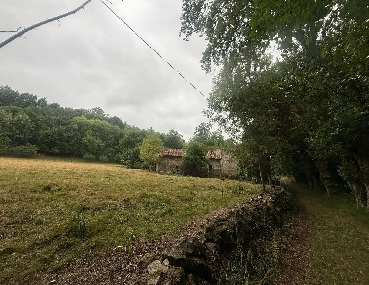 Finca rústica en venda en Gijón  amb Jardí privat