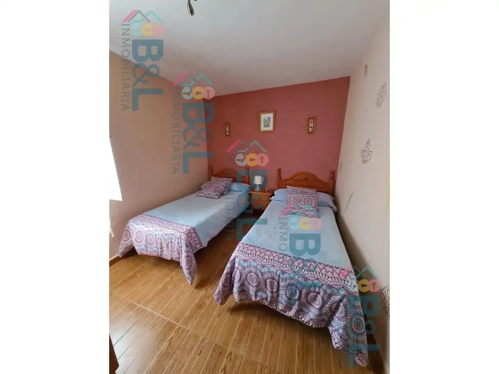 Habitación de Local en venta en Cortegana con Aire acondicionado y Amueblado