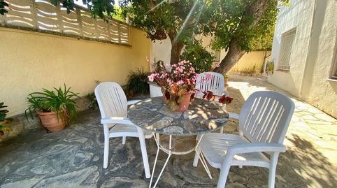 Chalet de dos planta con jardín y 7 dormitorios, imatge 2
