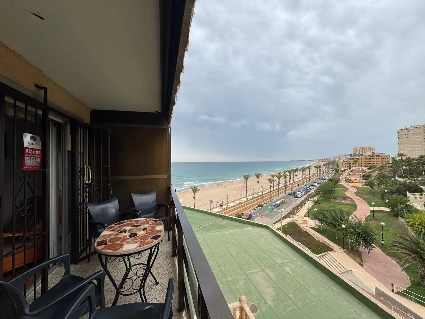 Terrassa de Apartament de lloguer en El Campello amb Jardí privat, Terrassa i Moblat