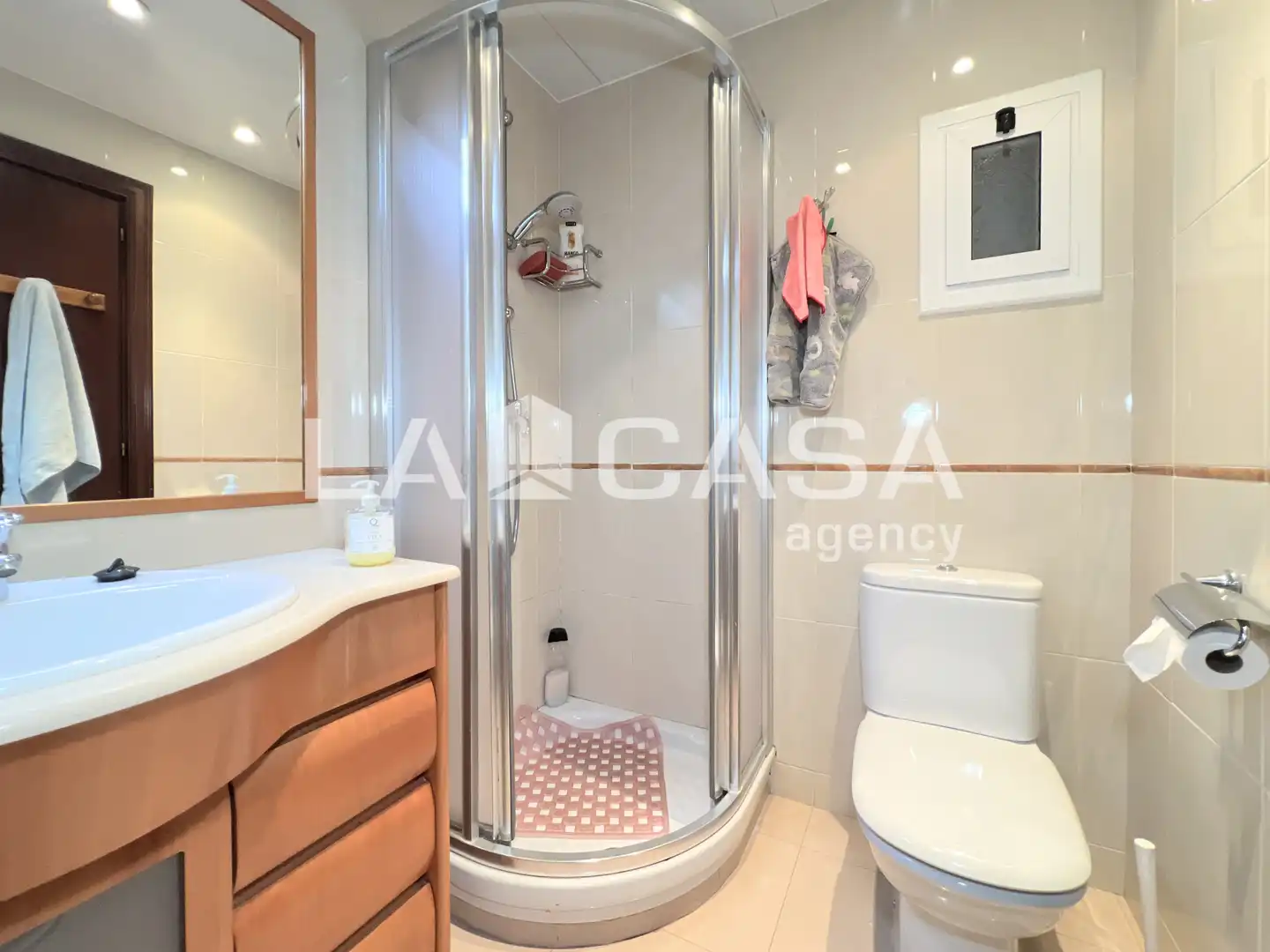 Bathroom of Flat for sale in Badalona  with Heating and Balcony