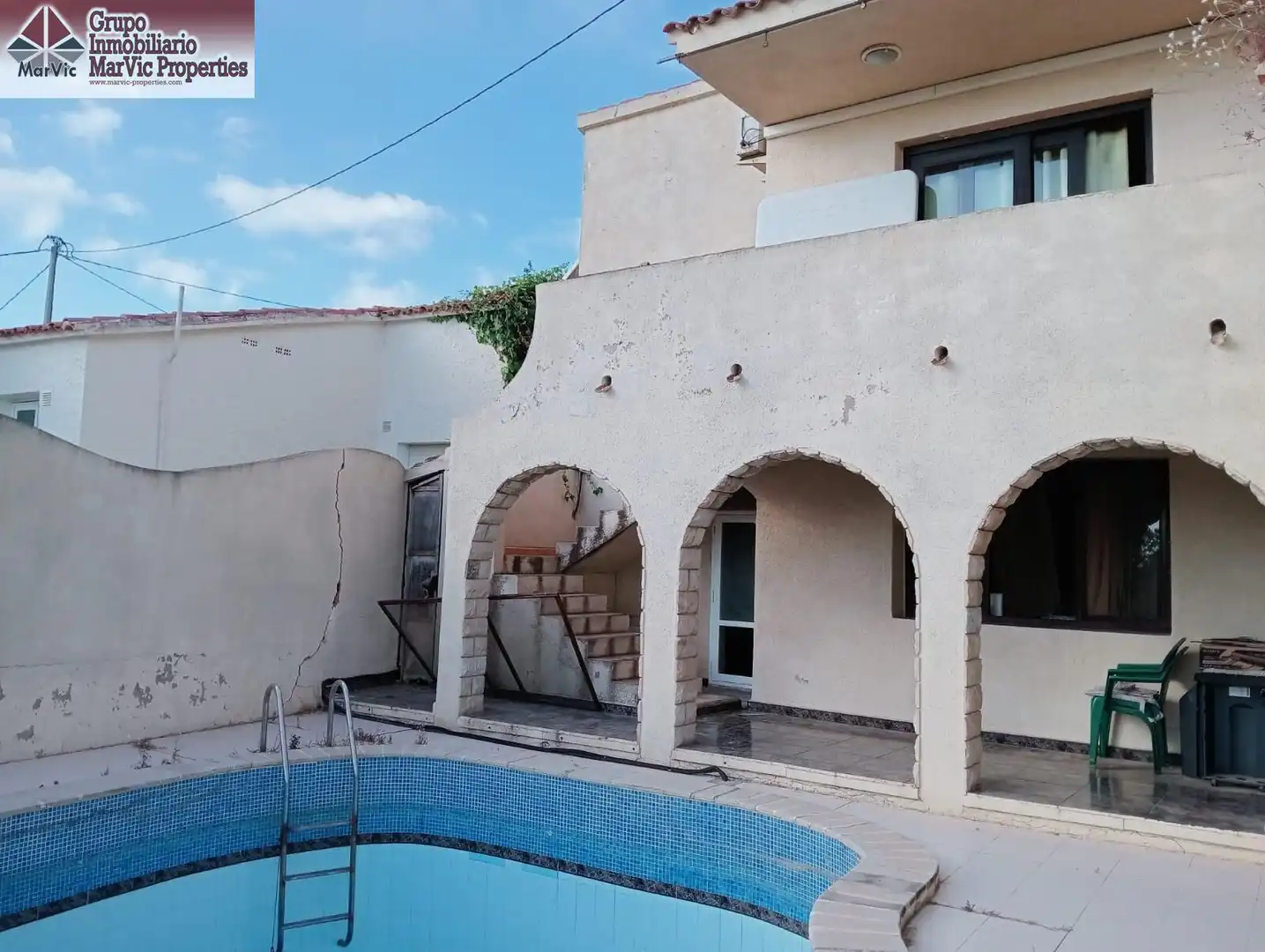 Swimming pool of Houses for sale in La Nucia  with Terrace, Swimming Pool and Furnished