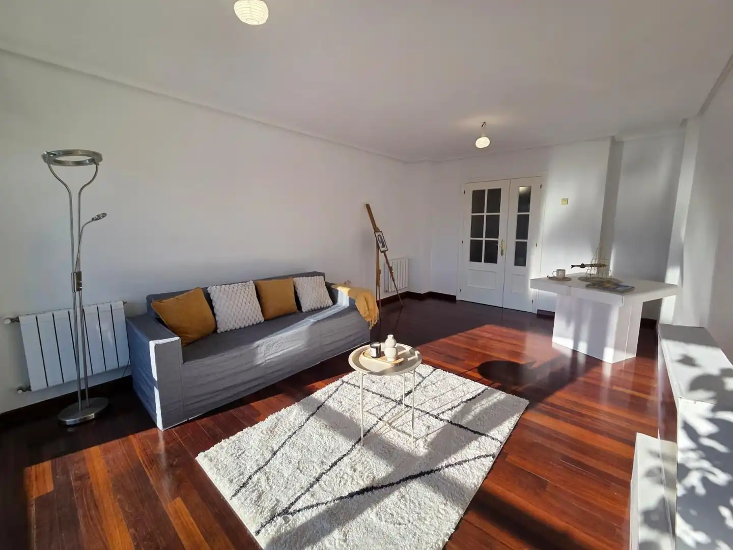 Wohnzimmer von Wohnung zum Verkauf in Santander mit Heizung, Privatgarten und Parkett