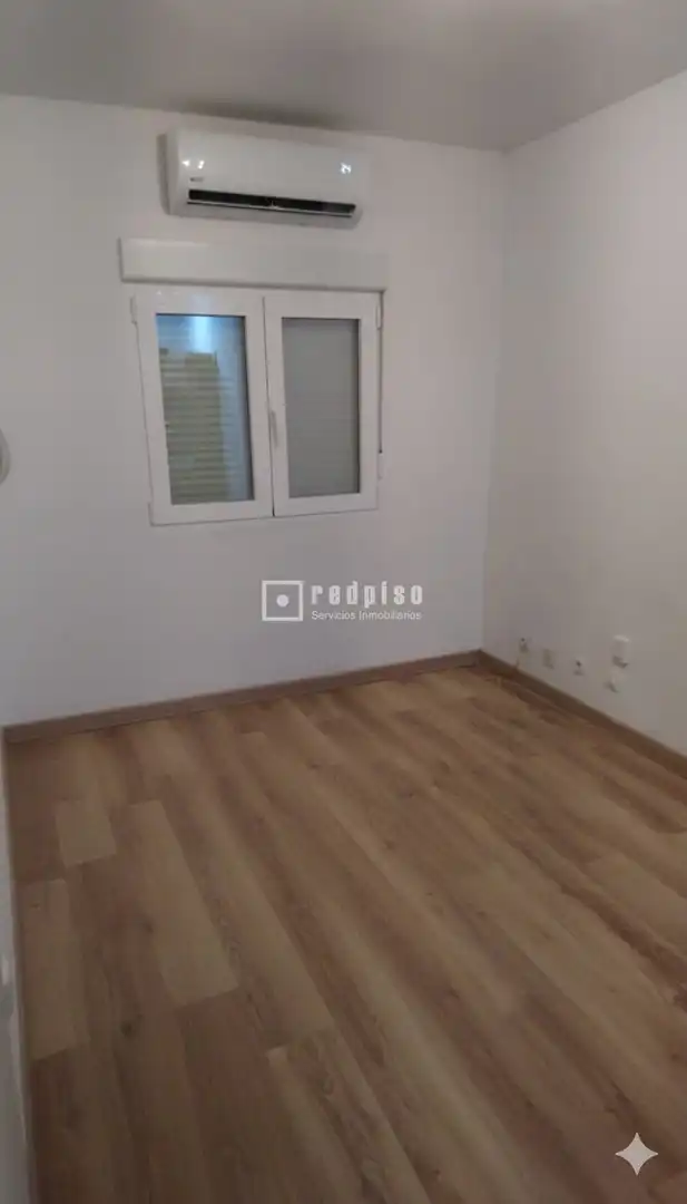 Dormitori de Pis en venda en Torrejón de Ardoz amb Aire condicionat, Calefacció i Terrassa