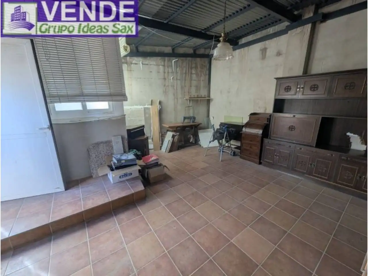 Casa adosada en venta en Sax con Terraza