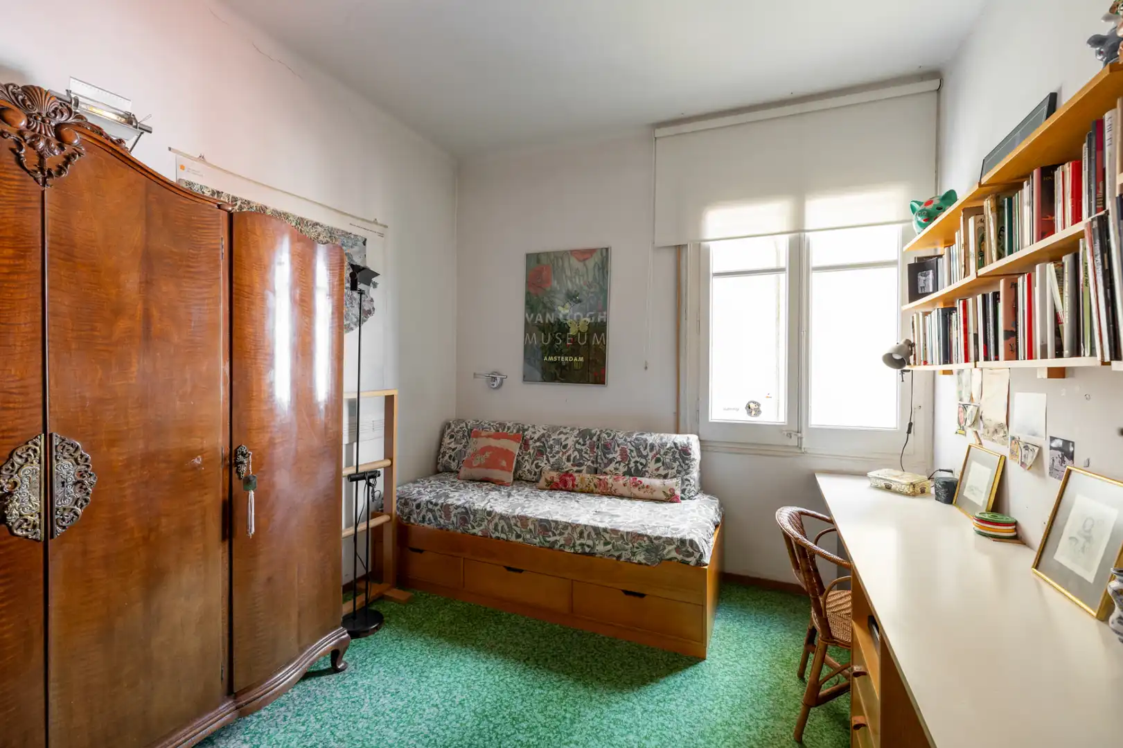 Bedroom of Flat for sale in Barcelona  with Heating, Parquet flooring and Furnished