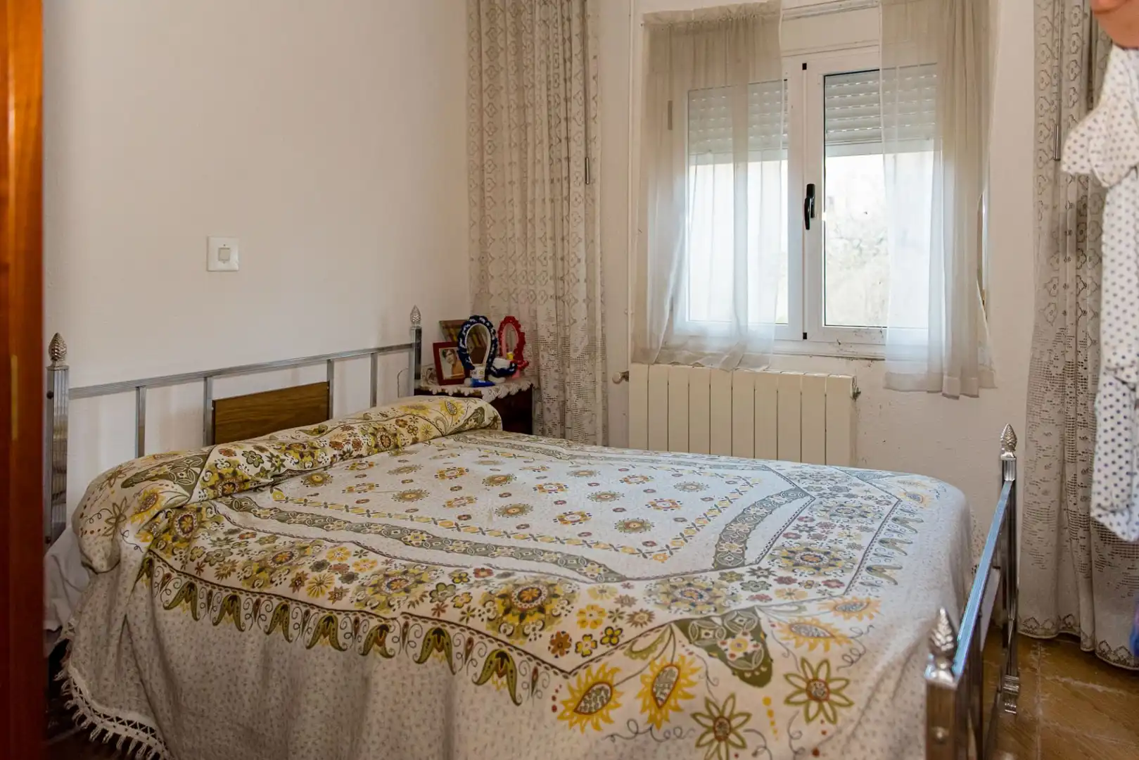 Dormitori de Casa o xalet en venda en Ponferrada amb Calefacció i Jardí privat