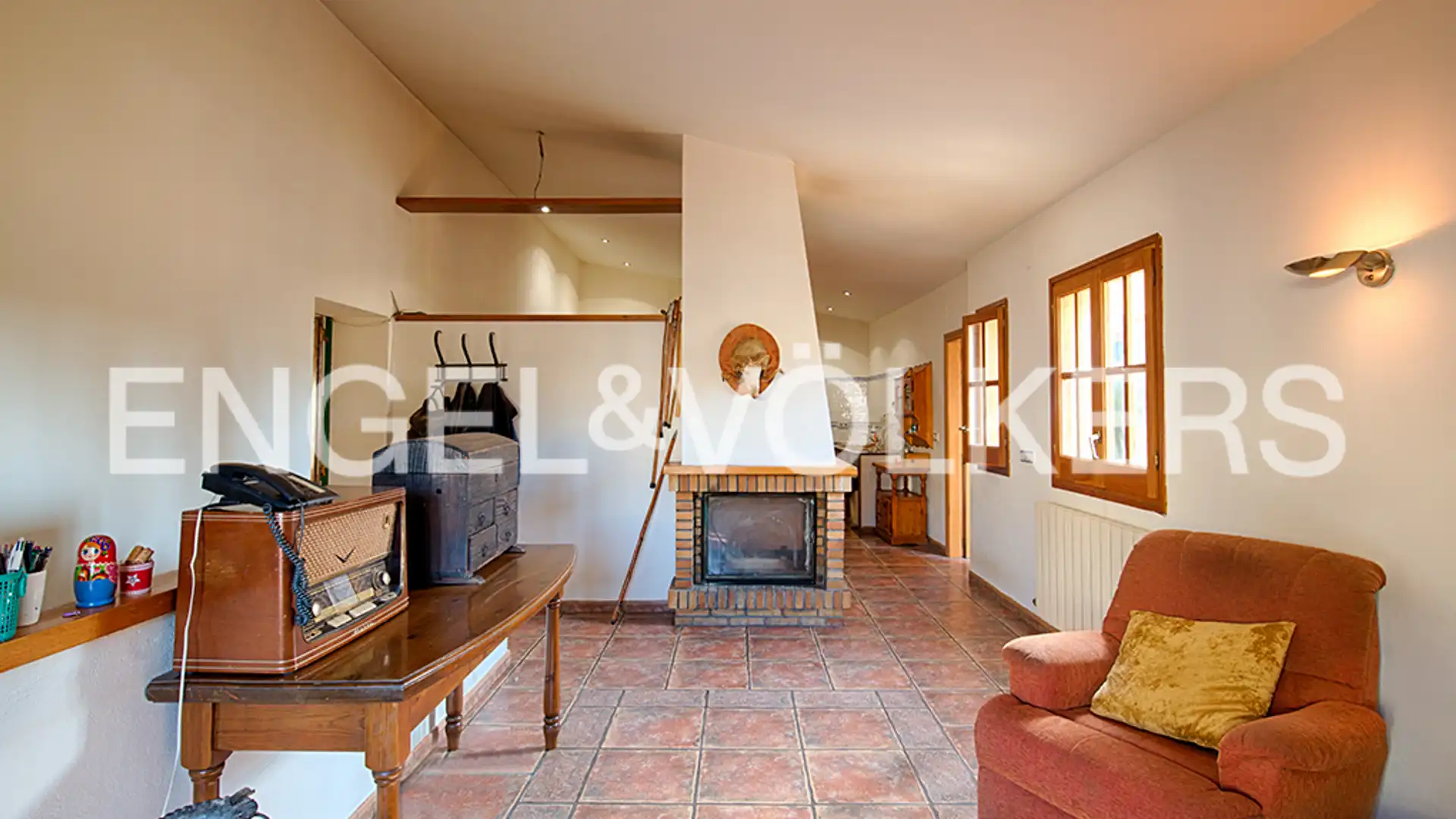 Living room of Single-family semi-detached for sale in Vilabertran  with Air Conditioner, Heating and Terrace