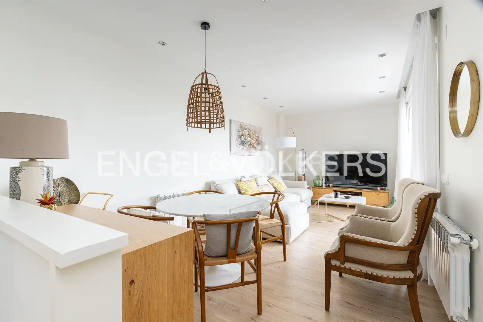 Wohnzimmer von Dachboden zum Verkauf in Majadahonda mit Klimaanlage, Heizung und Terrasse